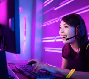 Female Esports initiative from Challengermode
