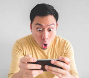 Gaming on mobile data says you are probably a gamer but don't admit it