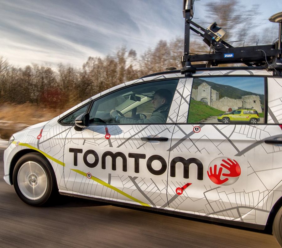 Free mobile maps and traffic tiles for developers from new TomTom SDK