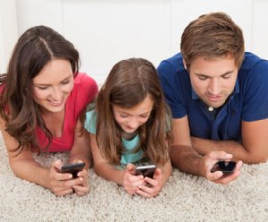 Parenting Analytics App Identifies 30,000 Online Issues Including Bullying and Drug Use